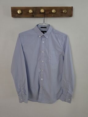 Banana Republic Light Blue Button-Down Dress Shirt
